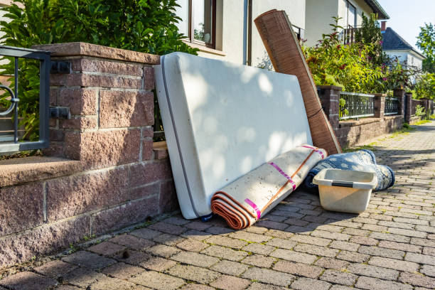 Best Commercial Cleanout Services  in Baldwinsville, NY